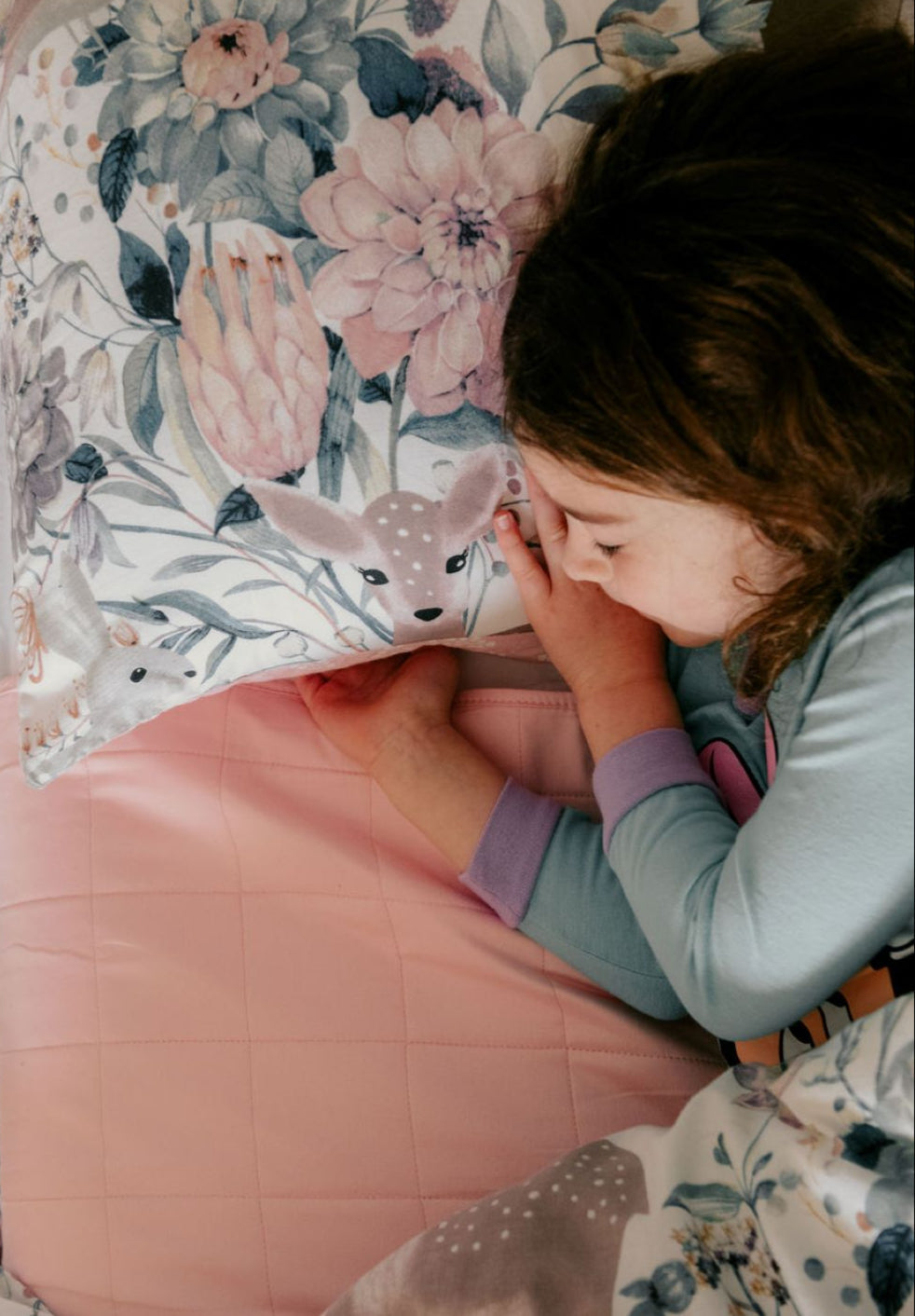 💧 7 Gentle Tips for Parents Navigating Bedwetting with Kids